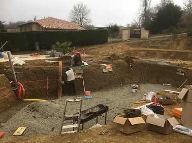 Étape 1 : terrassement du lagon